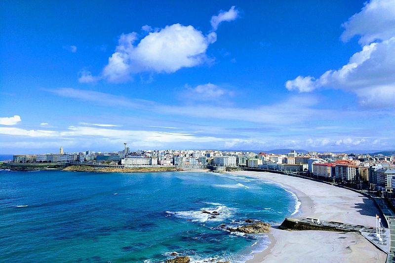 Praia do Orzán, La Coruña, Spain © Eduardo Fernandez.jpg