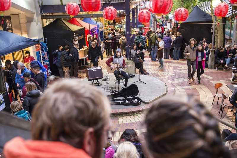 Wellington Street Performer