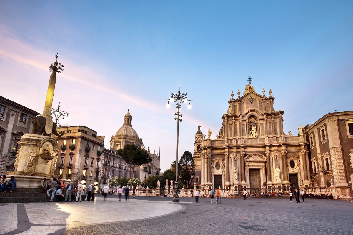 Piazza del Duomo and facade of the cathedral in Catania